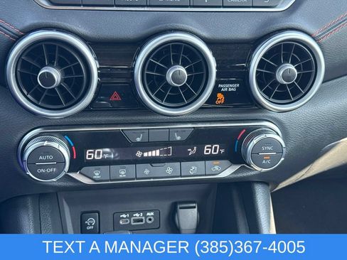 Used 2025 Nissan Sentra SR FWD image 22