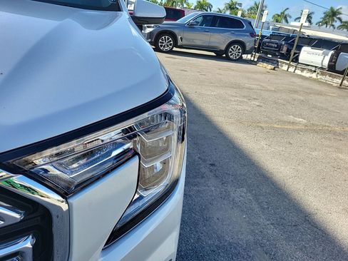 Used 2023 GMC Terrain SLT w/ LPO, Floor Liner Package image 7