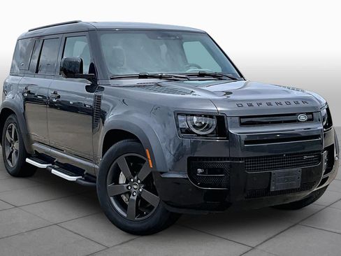 Used 2023 Land Rover Defender 110 X-Dynamic SE AWD/4WD image 3