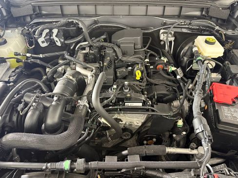 Used 2023 Ford Bronco Black Diamond image 30