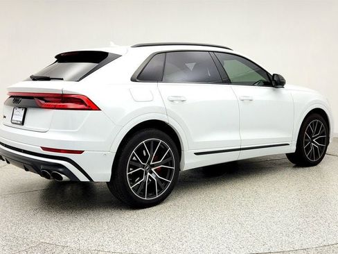 Used 2022 Audi SQ8 Prestige image 5