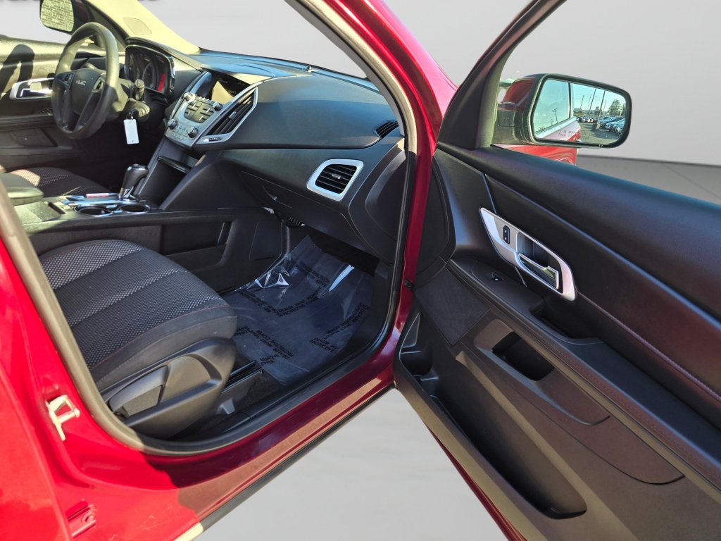 Used 2016 GMC Terrain SLE FWD image 24