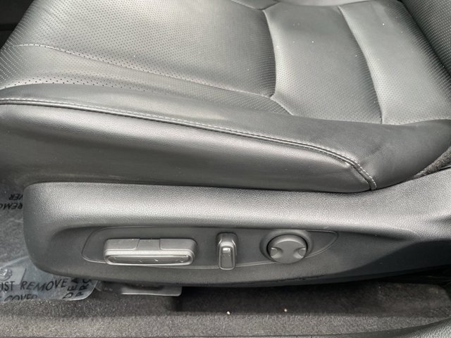 Used 2023 Honda Accord Touring image 9