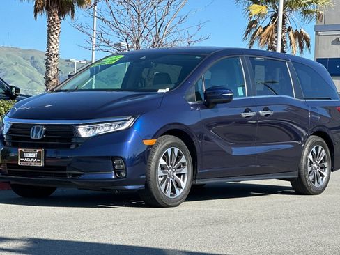 Used 2024 Honda Odyssey EX-L image 8
