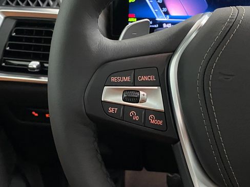 Used 2026 BMW X5 xDrive40i w/ Premium Package image 17