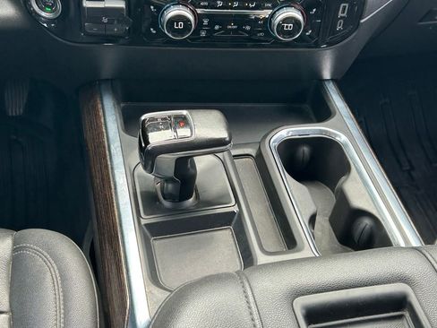 Used 2022 GMC Sierra 1500 Elevation w/ Elevation Premium Package image 21