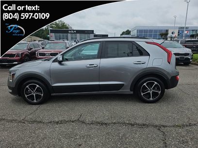 Used 2025 Kia Niro EX