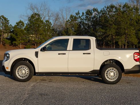 New 2025 Ford Maverick XL w/ 4K Tow Package image 8