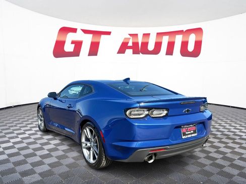 Used 2020 Chevrolet Camaro LT w/ RS Package RWD image 4