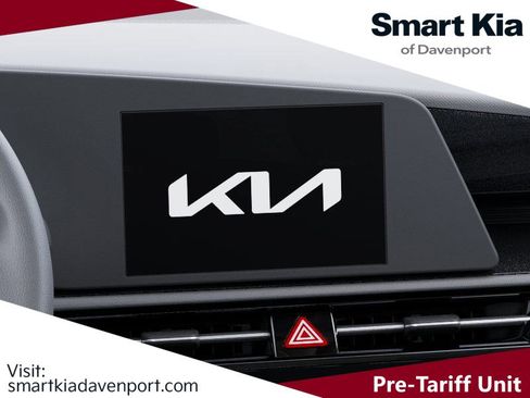New 2025 Kia Niro LX image 20