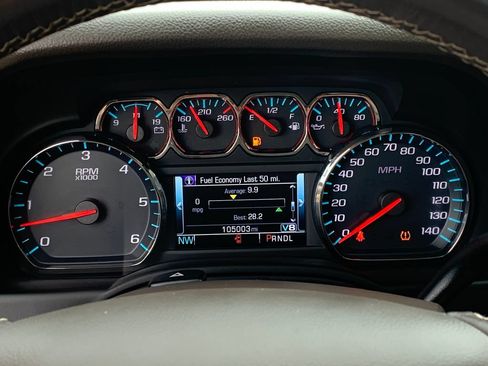 Used 2020 GMC Yukon SLT w/ Open Road Package AWD/4WD image 9