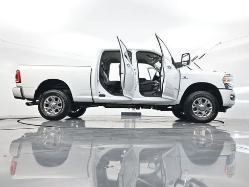 Used 2024 RAM 2500 Laramie image 43