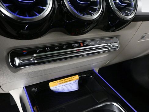 New 2026 Mercedes-Benz GLB 250 GLB 250 image 14