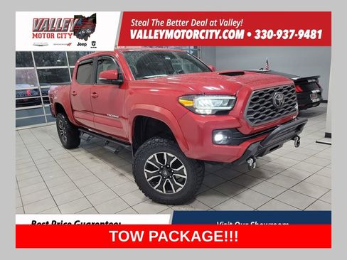 Used 2022 Toyota Tacoma TRD Sport image 1