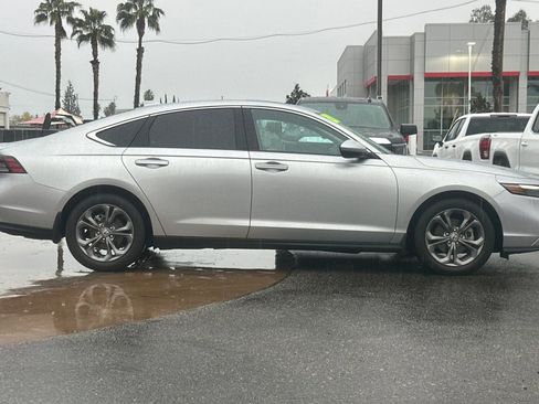 Used 2024 Honda Accord EX image 3