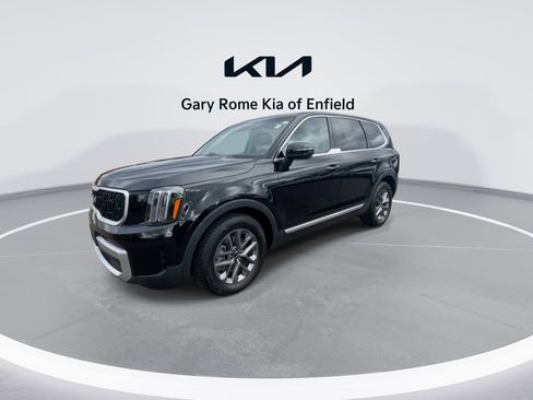 Used 2023 Kia Telluride LX image 4