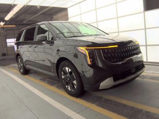 Used 2026 Kia Carnival LXS FWD video 1