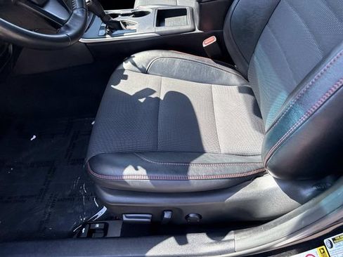Used 2016 Toyota Camry SE FWD image 15