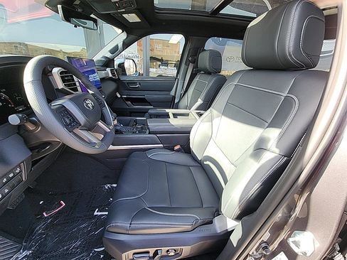 New 2026 Toyota Tundra Limited AWD/4WD image 19