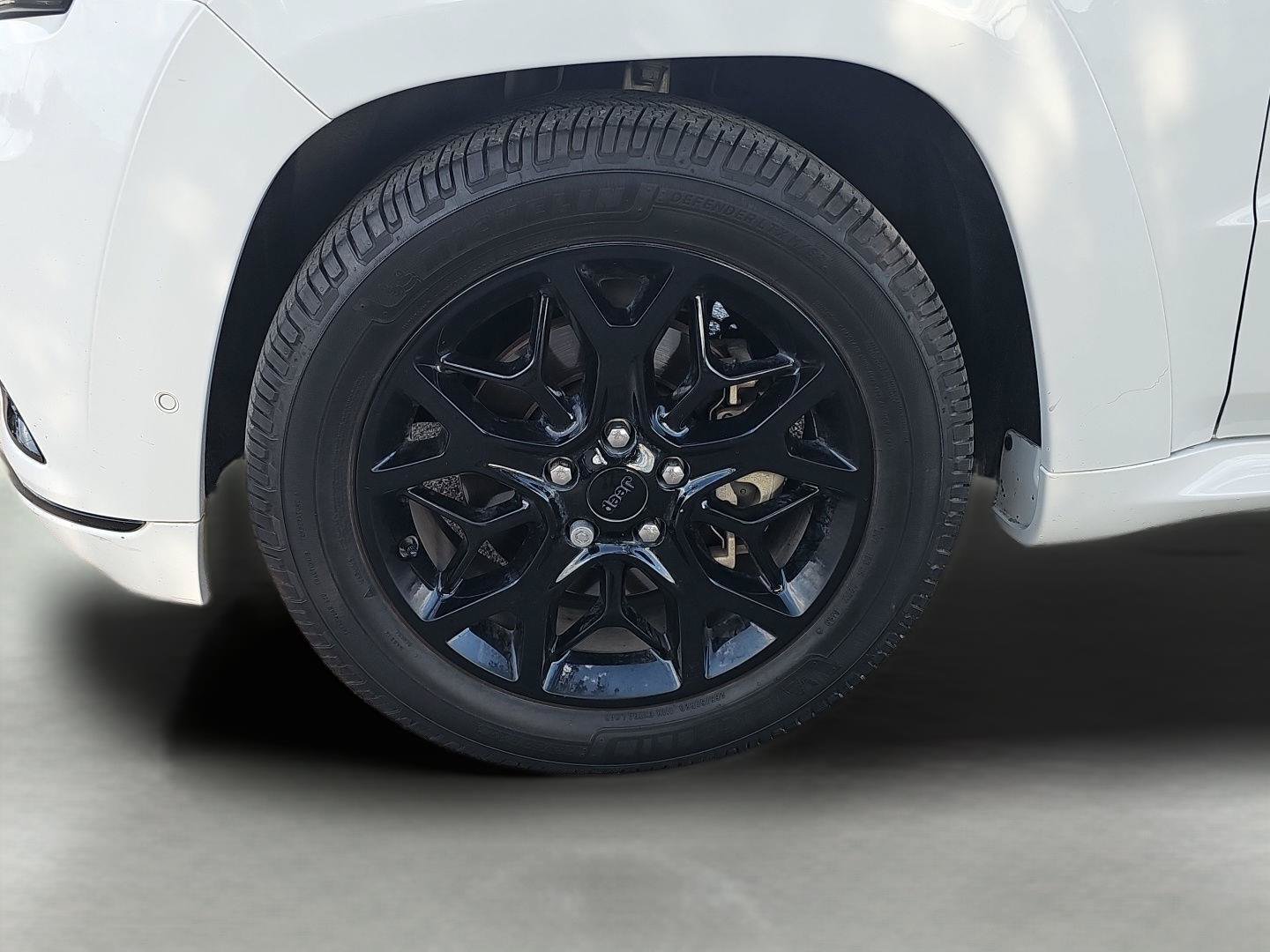 Used 2021 Jeep Grand Cherokee Limited X RWD image 11