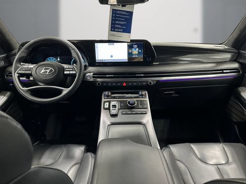 Used 2024 Hyundai Palisade Calligraphy FWD image 19