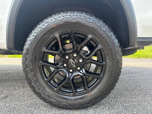New 2026 Chevrolet Colorado Trail Boss AWD/4WD image 11