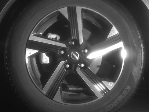 Used 2025 Nissan Sentra SV FWD image 12