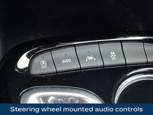 Used 2022 Buick Encore GX Essence w/ Experience Buick Package AWD/4WD image 17