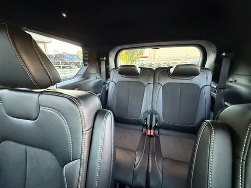 New 2025 Jeep Grand Cherokee L Laredo image 21