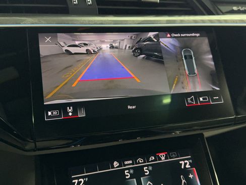 Used 2023 Audi e-tron Chronos w/ Chronos Package image 24