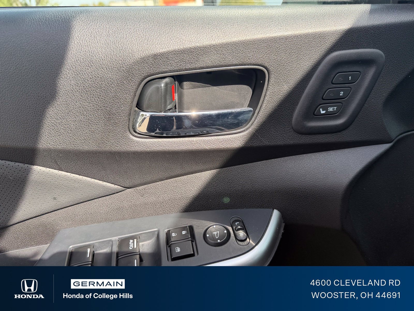 Used 2016 Honda CR-V Touring image 16