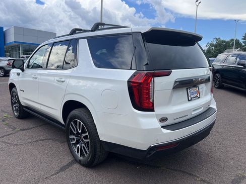 Used 2021 GMC Yukon AT4 w/ AT4 Premium Plus Package AWD/4WD image 6