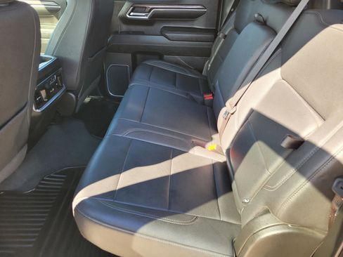 Used 2023 Chevrolet Silverado 1500 LTZ w/ LTZ Premium Package image 16