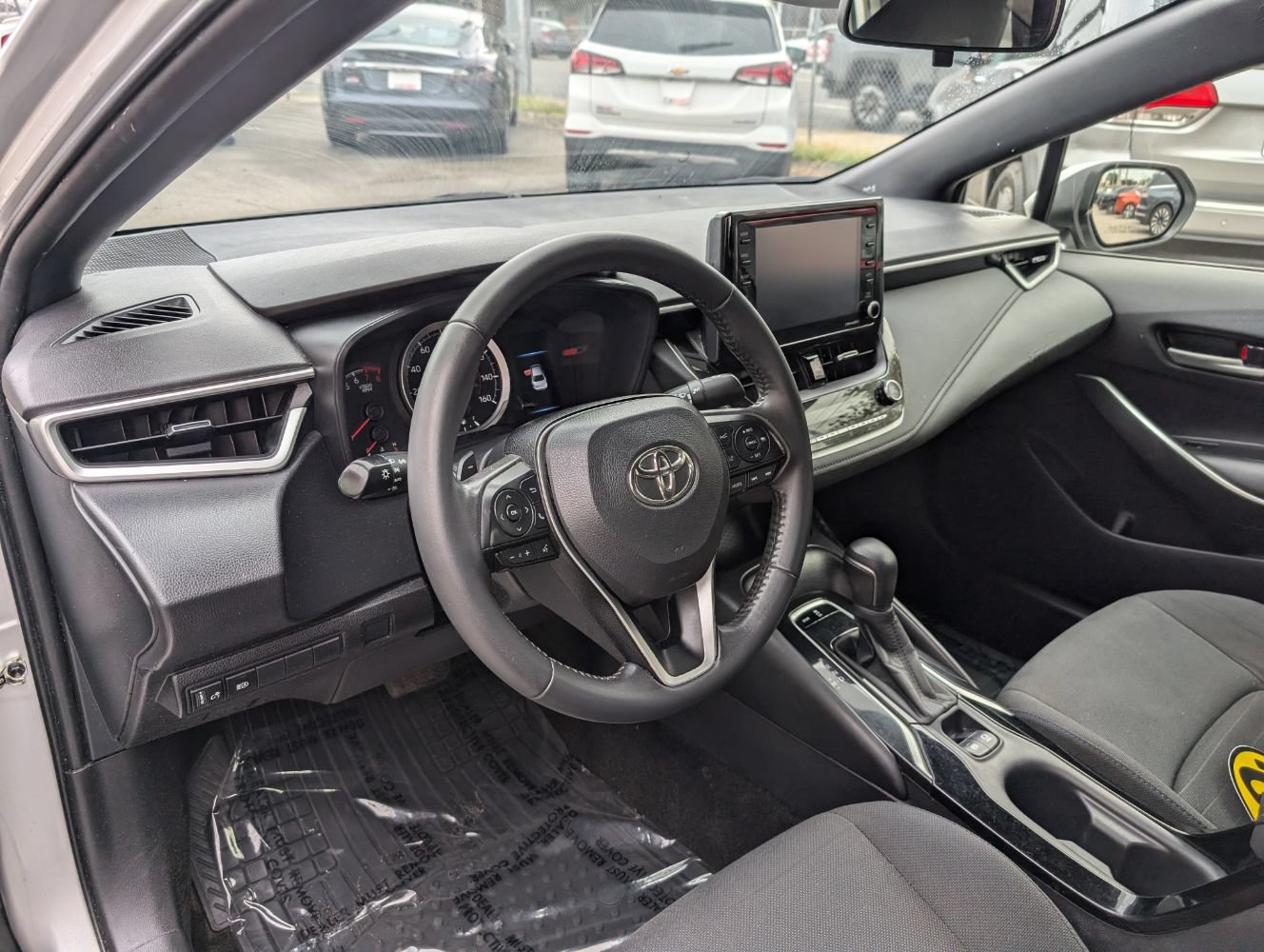 Used 2022 Toyota Corolla SE FWD image 12