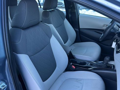 Used 2022 Toyota Corolla LE image 23