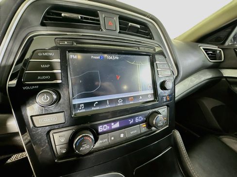 Used 2016 Nissan Maxima 3.5 SL FWD image 34