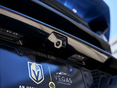 Used 2024 Lamborghini Huracan Tecnica image 17