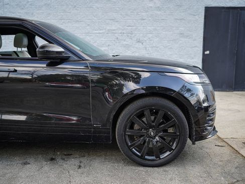 Used 2020 Land Rover Range Rover Velar R-Dynamic S image 17