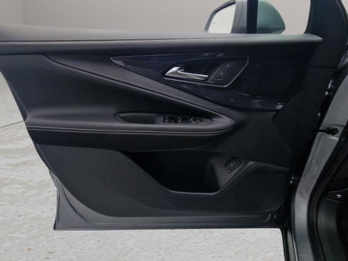 New 2025 Chevrolet Blazer EV LT image 28