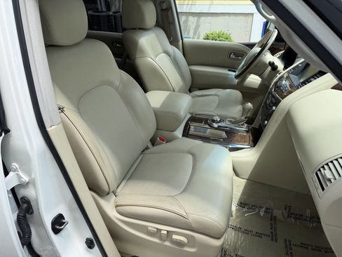 Used 2015 INFINITI QX80 4WD w/ 22" Wheel Package image 23