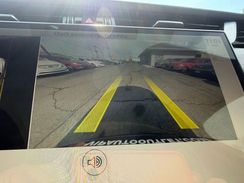 Used 2022 Jaguar F-PACE S image 15