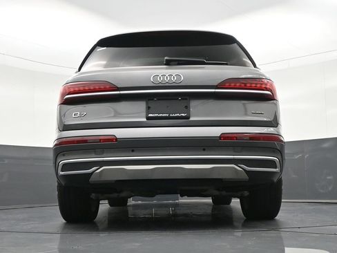 Used 2021 Audi Q7 2.0T Premium Plus w/ Premium Plus Package AWD/4WD image 21