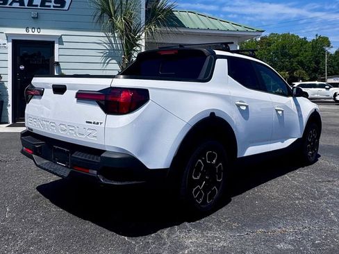 Used 2022 Hyundai Santa Cruz SEL Premium image 4