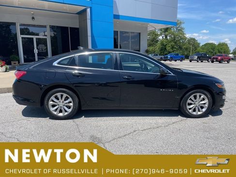 Used 2020 Chevrolet Malibu LT FWD image 34