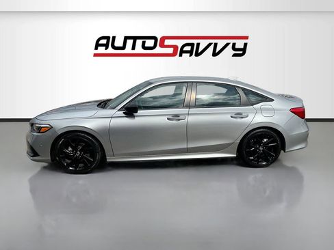 Used 2022 Honda Civic Sport image 4