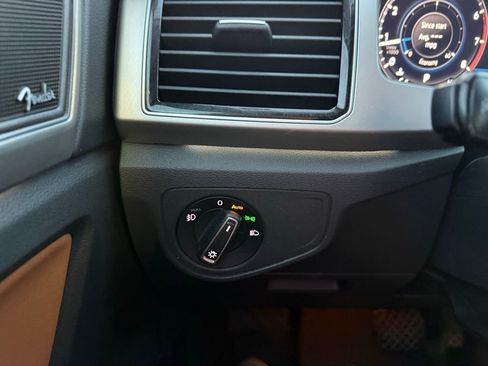 Used 2018 Volkswagen Atlas SEL Premium image 15