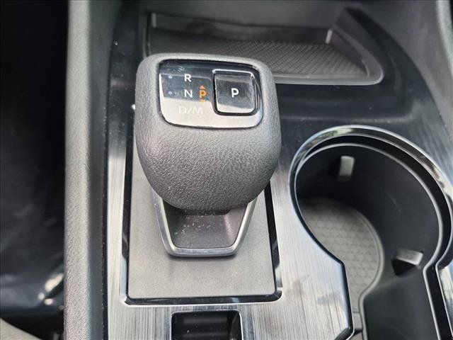 Certified 2024 Nissan Rogue SV FWD image 12
