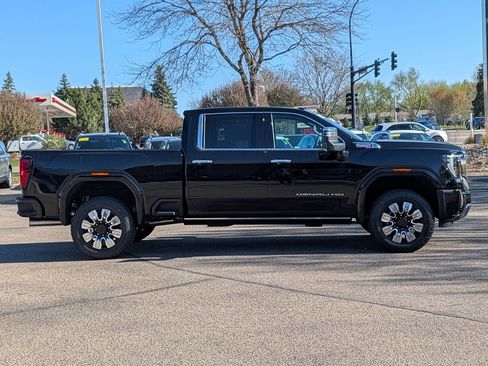 New 2026 GMC Sierra 3500 Denali w/ Denali Reserve Package AWD/4WD image 19
