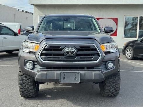 Used 2019 Toyota Tacoma SR5 image 8