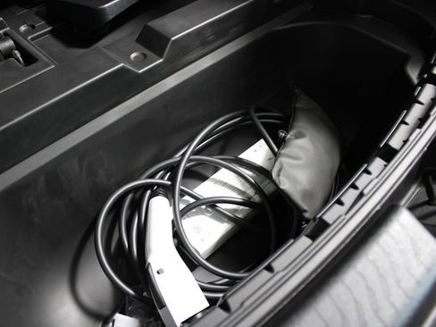 Used 2024 Chevrolet Equinox EV LT image 31